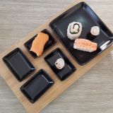 Vassoio con 5 piattini in ceramica set da sushi