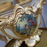 Vaso Porta Pianta in ceramica dorata con dipinto Barocco